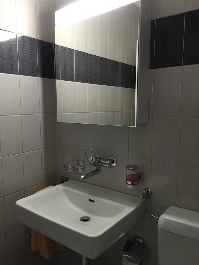 Hotel Bahnhof Uzwil Buitenkant foto